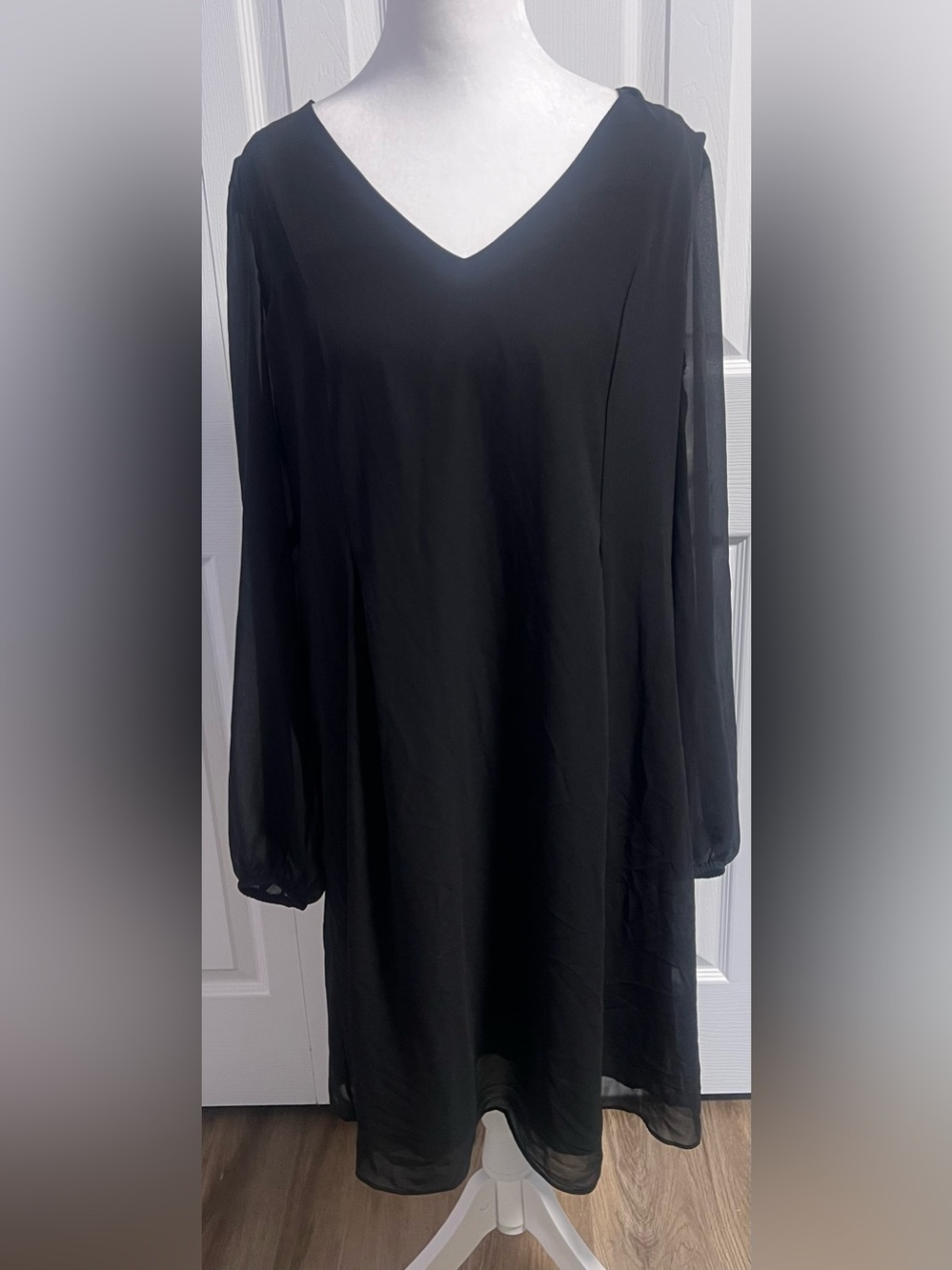 INC International Concepts Bow-Back Shift Dress